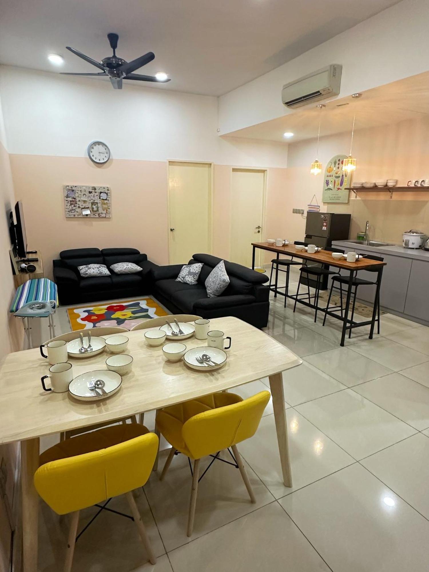 Mari Mari Homestay - IMAGO THE LOFT Kota Kinabalu Bagian luar foto