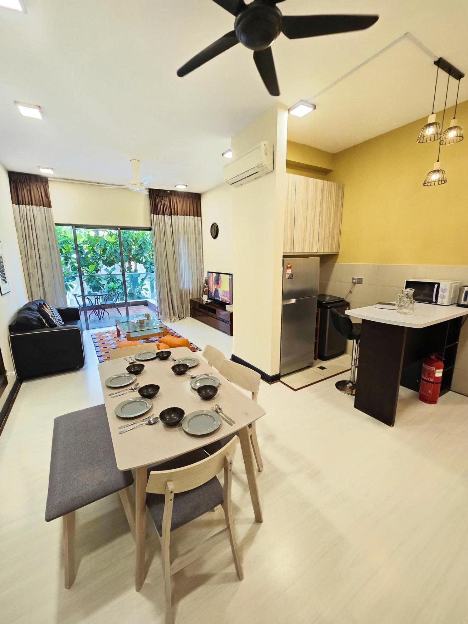 Mari Mari Homestay - IMAGO THE LOFT Kota Kinabalu Bagian luar foto